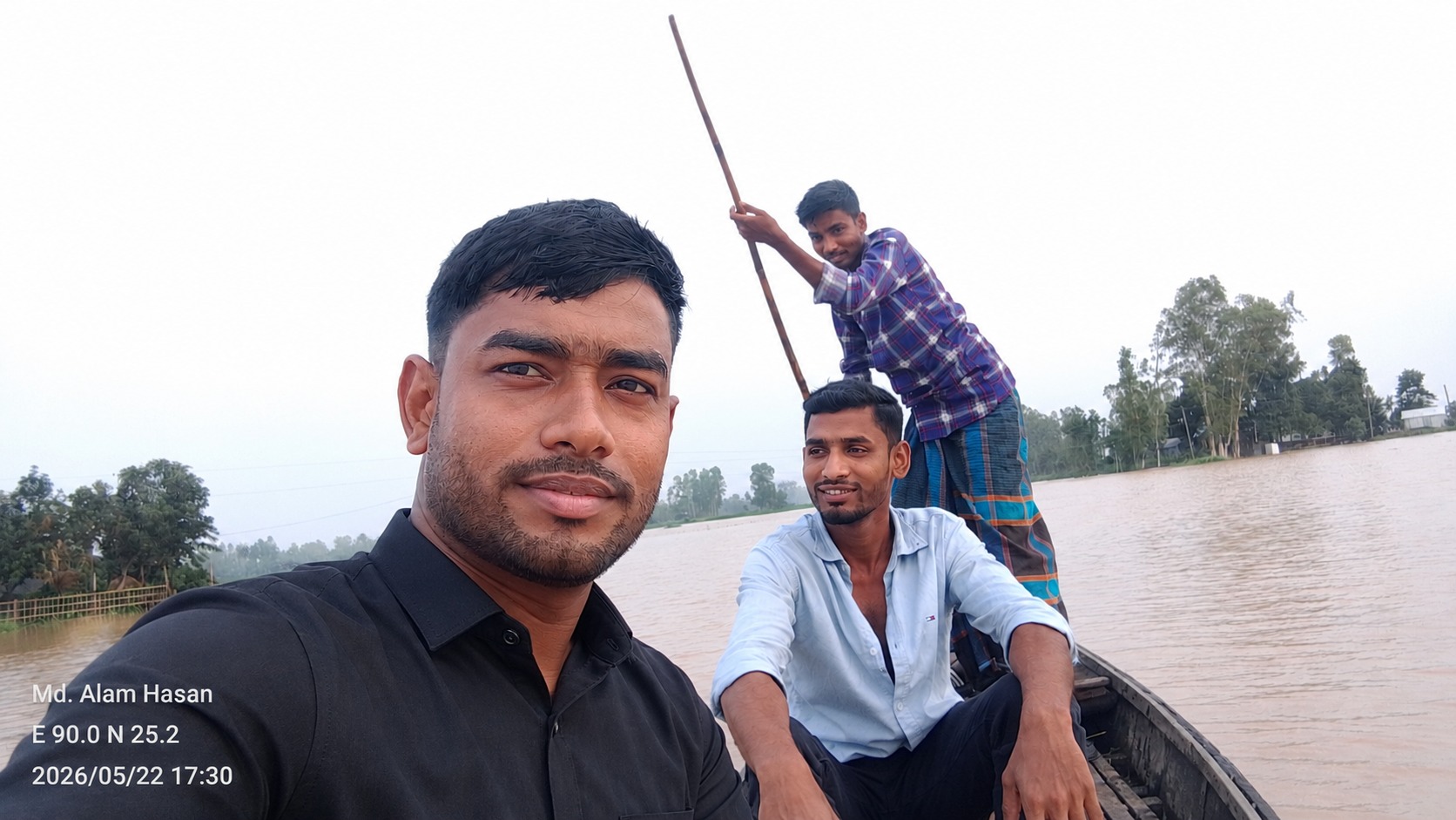 Post media